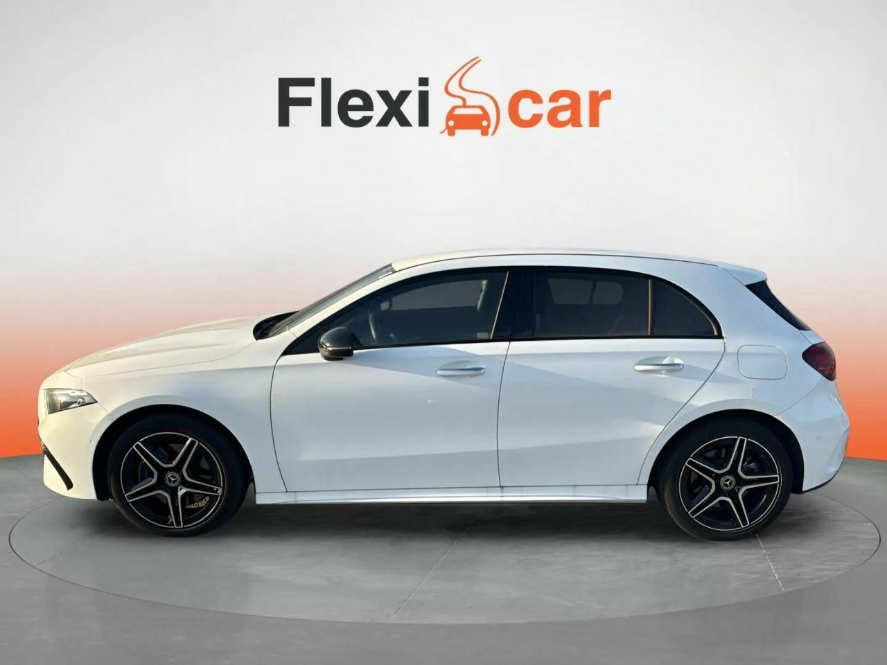 mercedes clase a 2023 / foto grande (2)