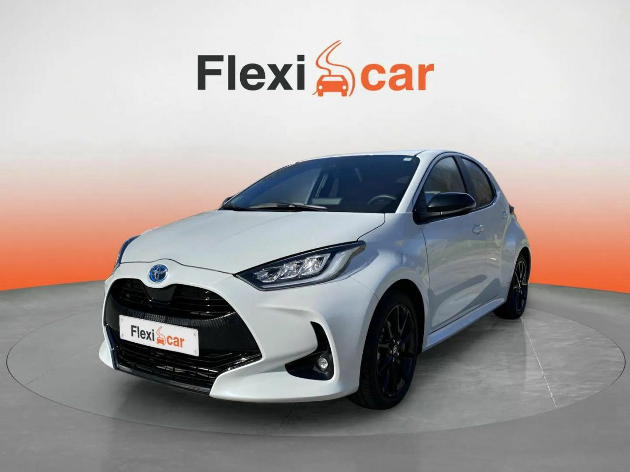 toyota yaris 2023 / foto grande (3)