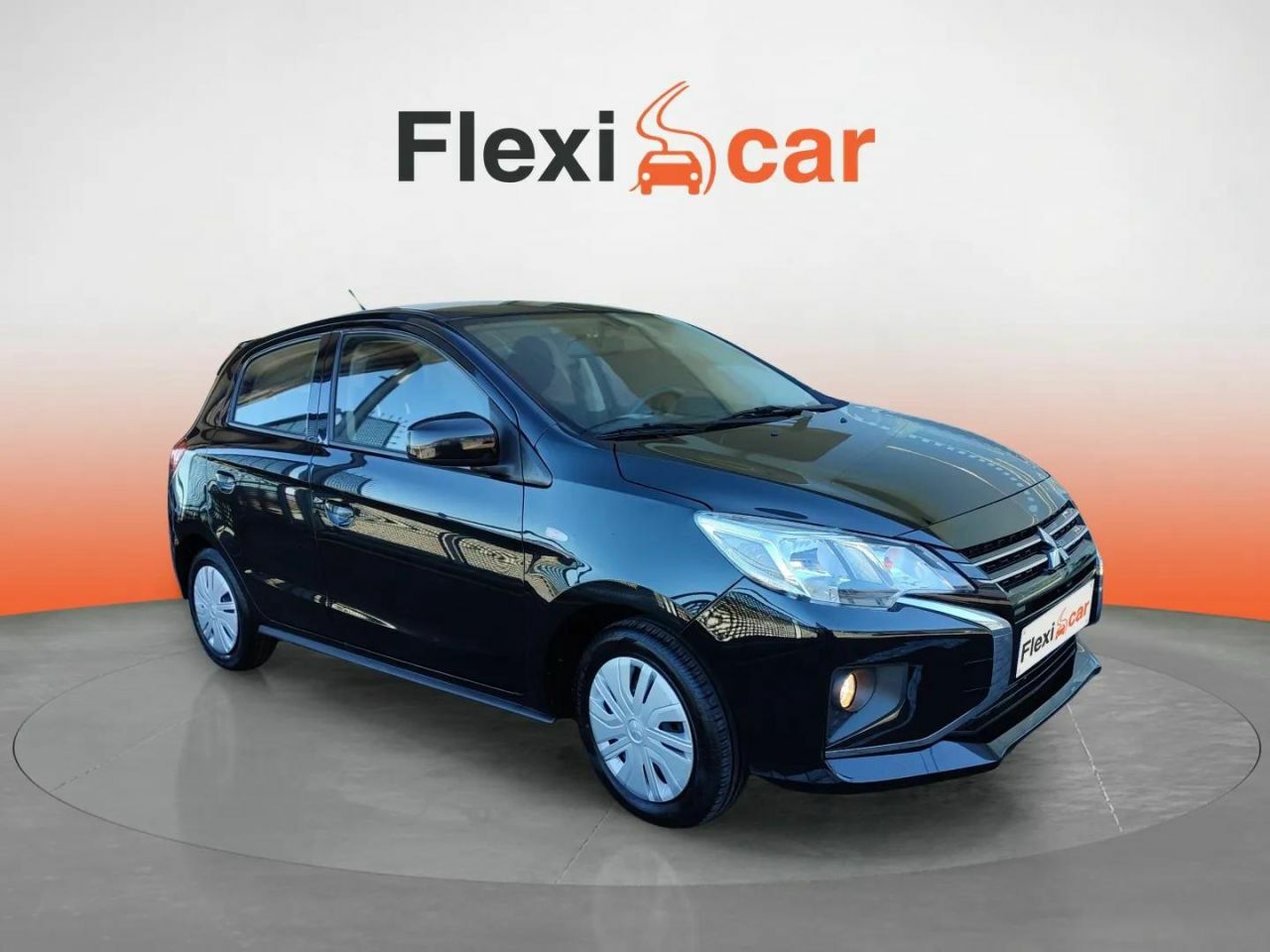 Foto mitsubishi space star 2021 /