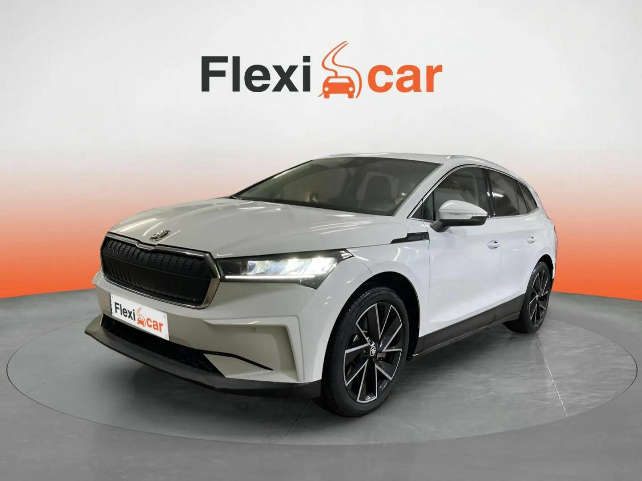 skoda enyaq iv 2021 / foto grande (2)