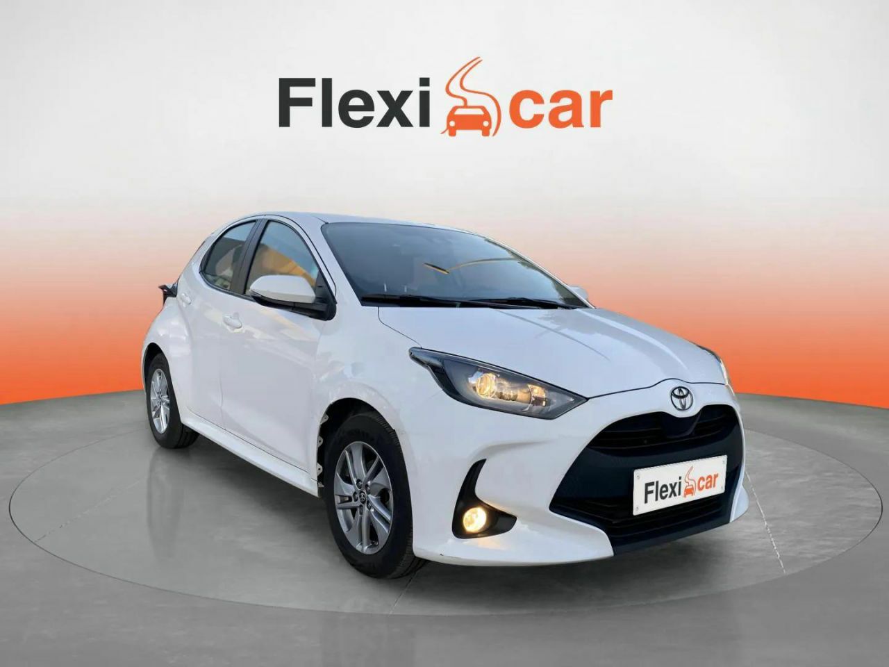 Toyota yaris bluetooth  de segunda mano - toyota yaris 2024 /