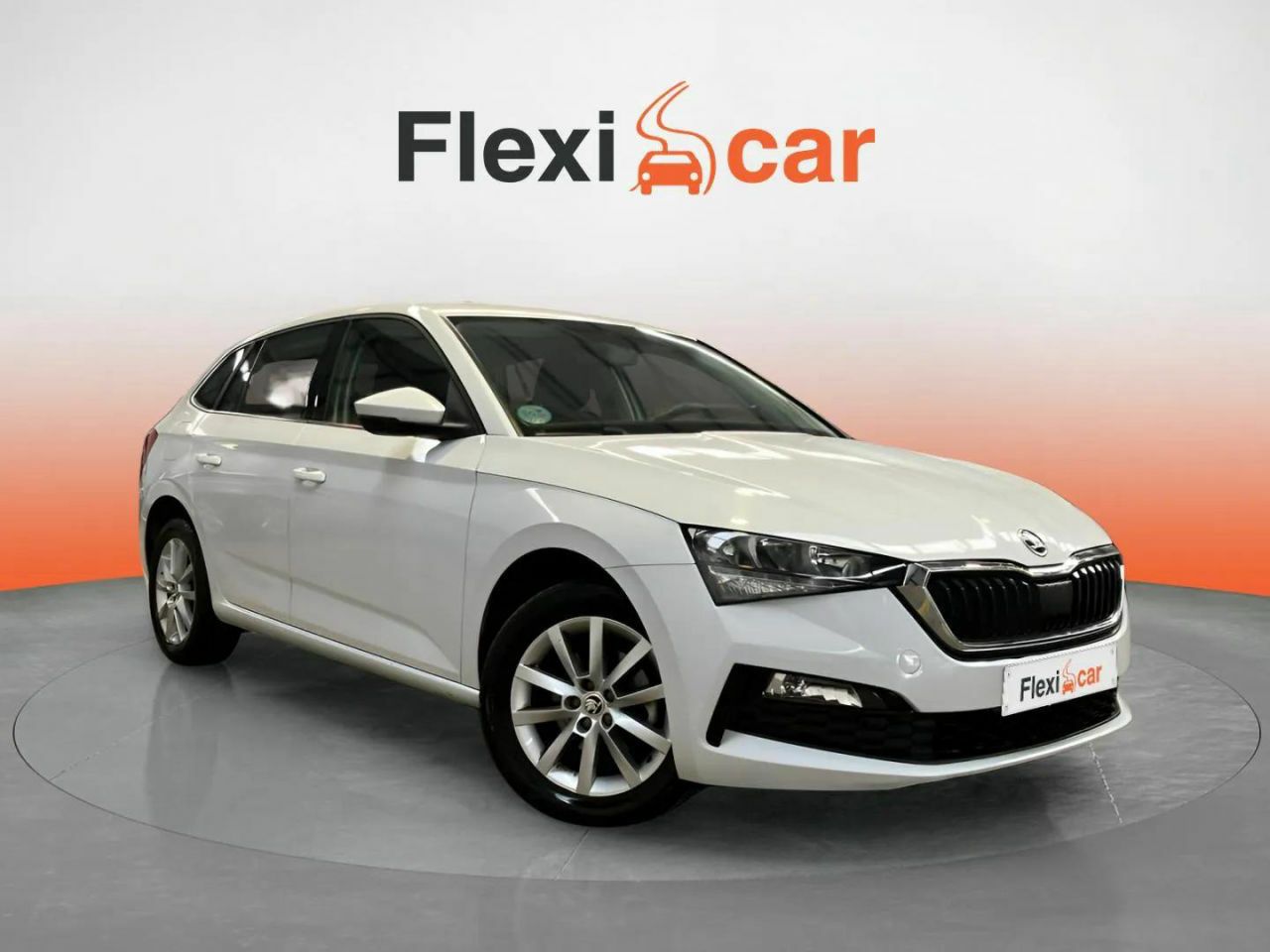 Skoda scala 5 plazas  de segunda mano - skoda scala 2021 /