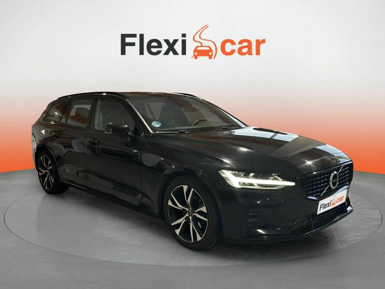 Volvo xc40 5 plazas  de segunda mano - volvo v60 2021 /