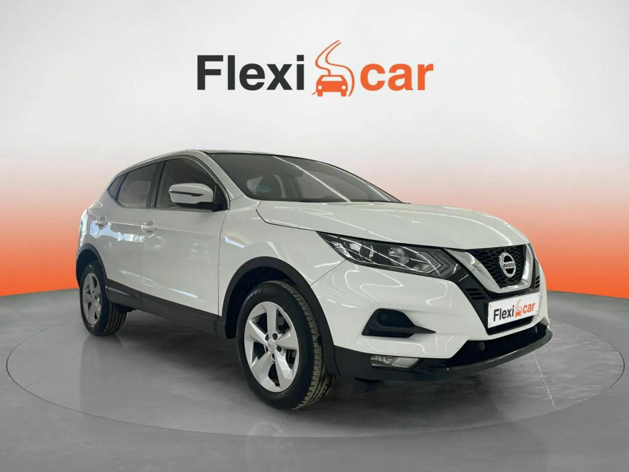 Qashqai gris 5 puertas  de segunda mano - nissan qashqai 2021 /