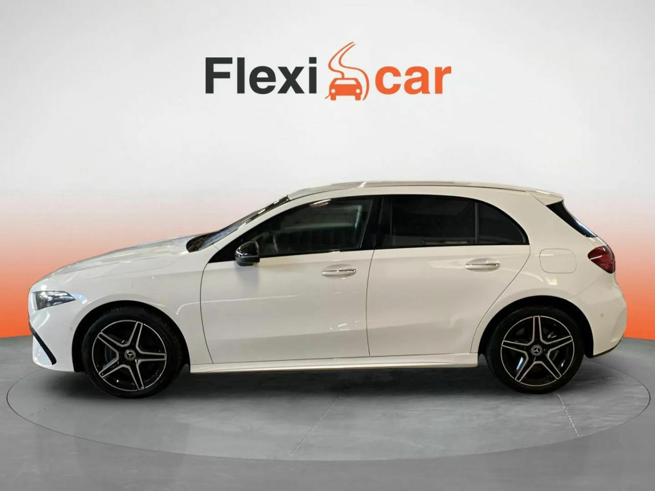 mercedes clase a 2023 / foto grande (3)