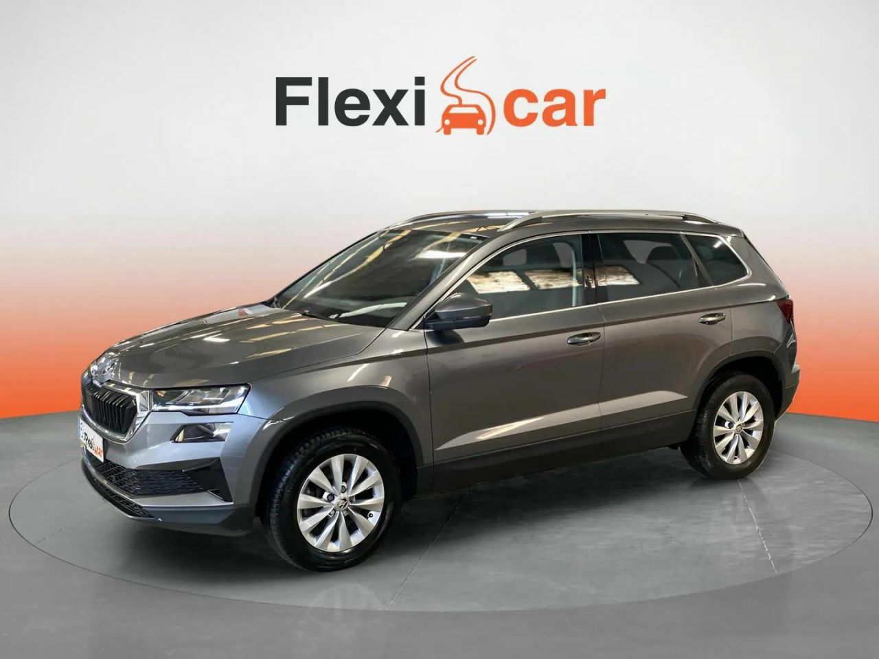 skoda karoq 2023 / foto grande (2)