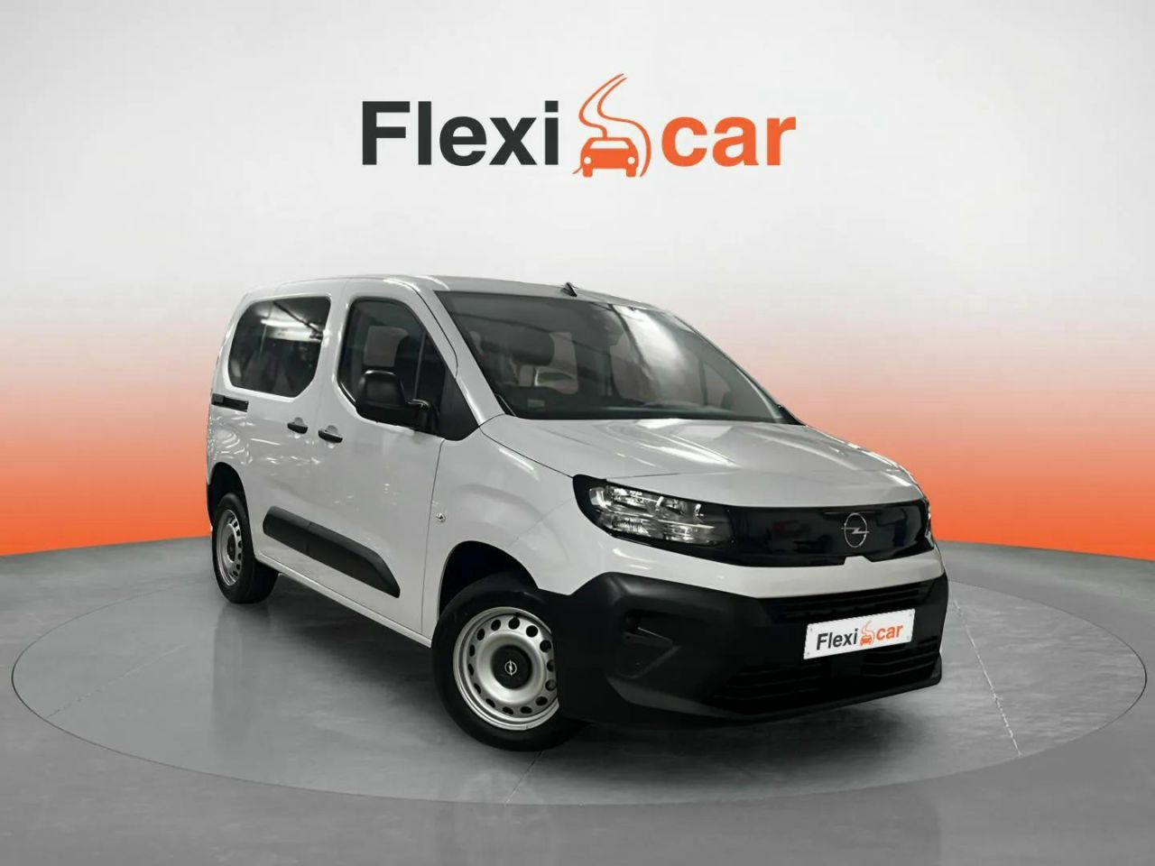 Opel combo 2024  de segunda mano - opel combo 2024 /
