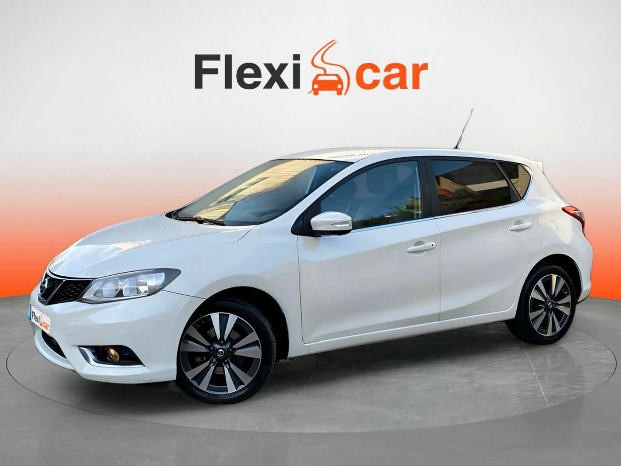 nissan pulsar 2016 / foto grande (3)