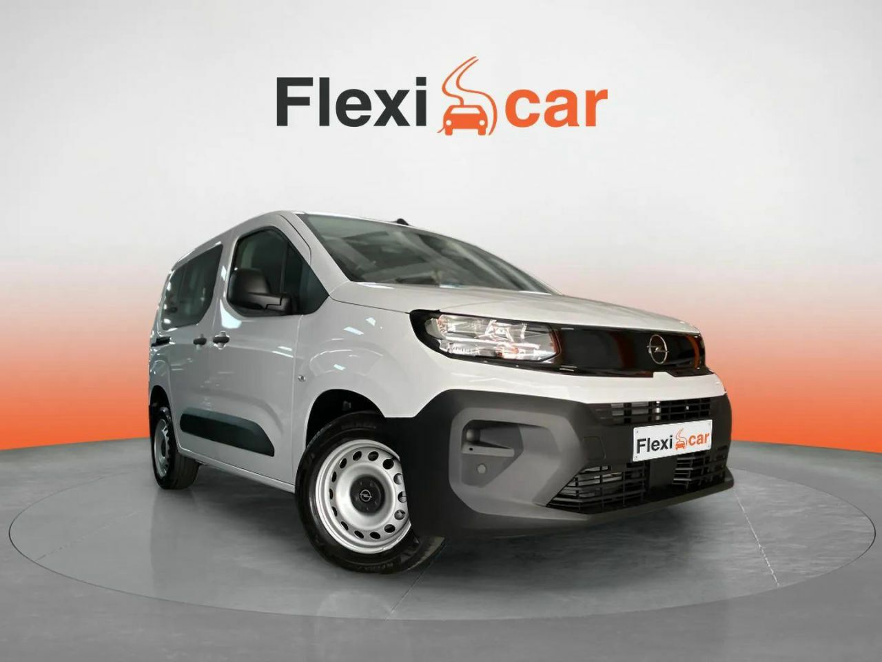 Opel combo 2024  de segunda mano - opel combo 2024 /