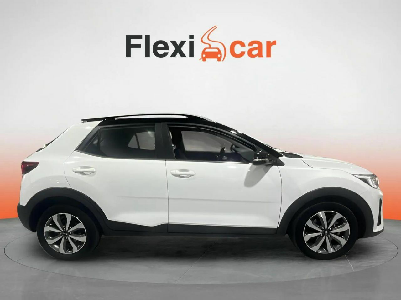 kia stonic 2021 / foto grande (2)