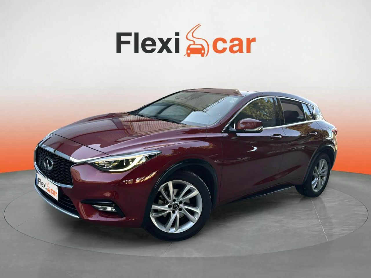 infiniti q30 2018 / foto grande (3)