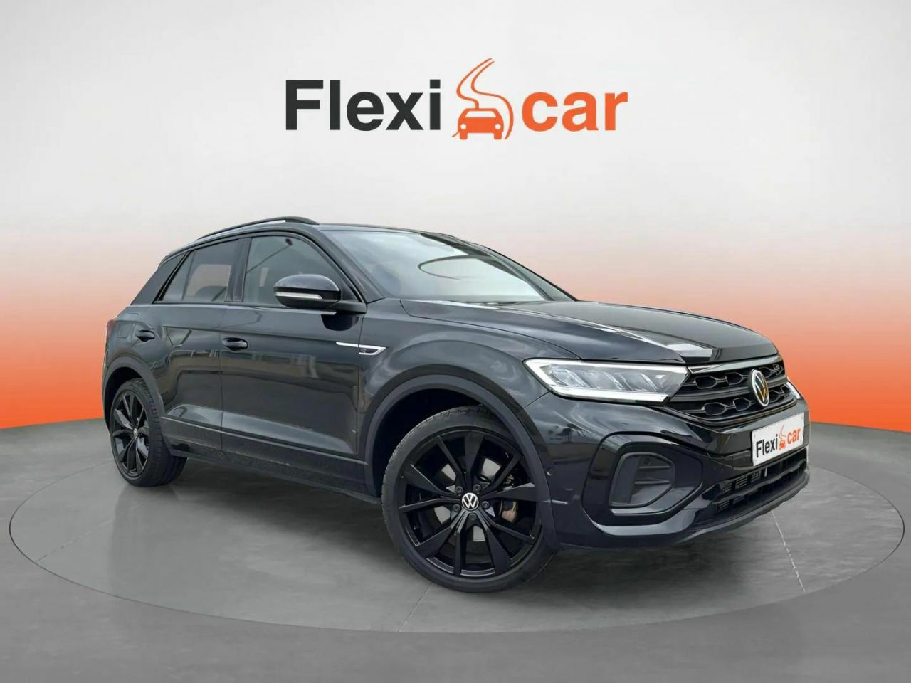 Volkswagen troc 2023  de segunda mano - volkswagen t-roc 2023 /