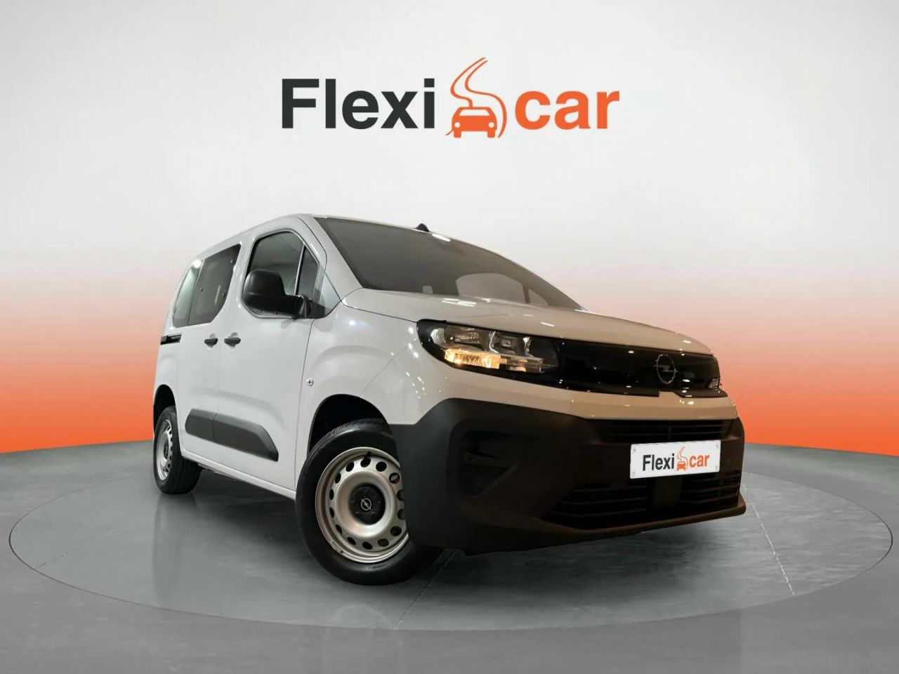 Foto opel combo cargo 2024 /