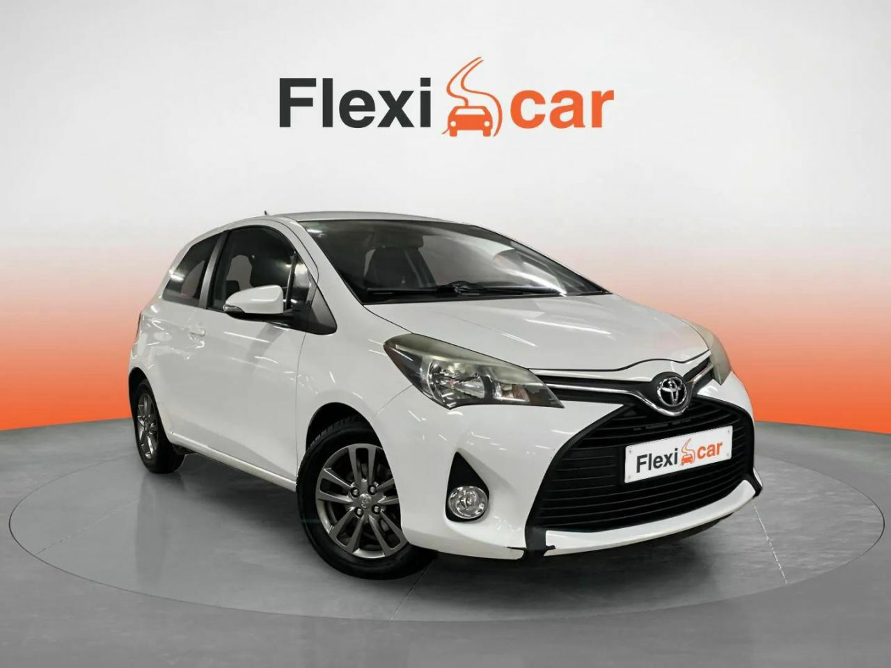 Gran oportunidad espectacular  de segunda mano - toyota yaris 2015 /