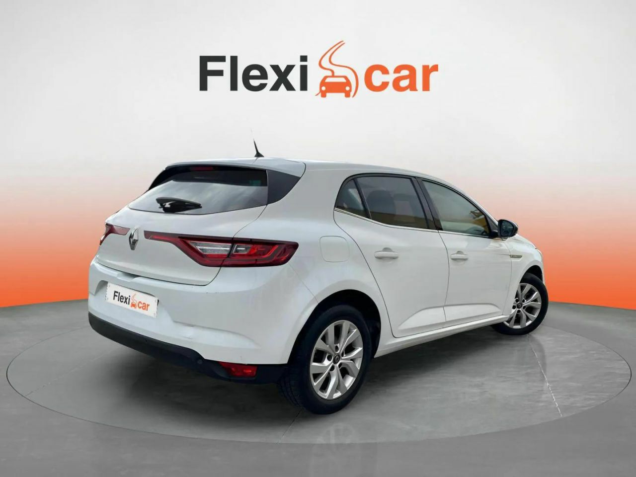 renault megane 2019 / foto grande (3)
