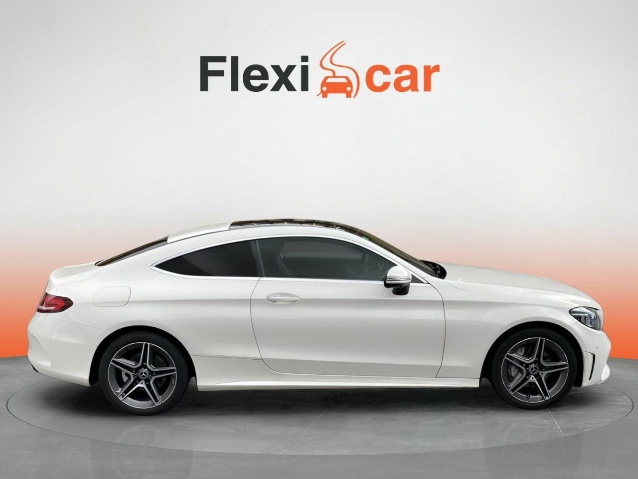 mercedes clase c 2019 / foto grande (3)
