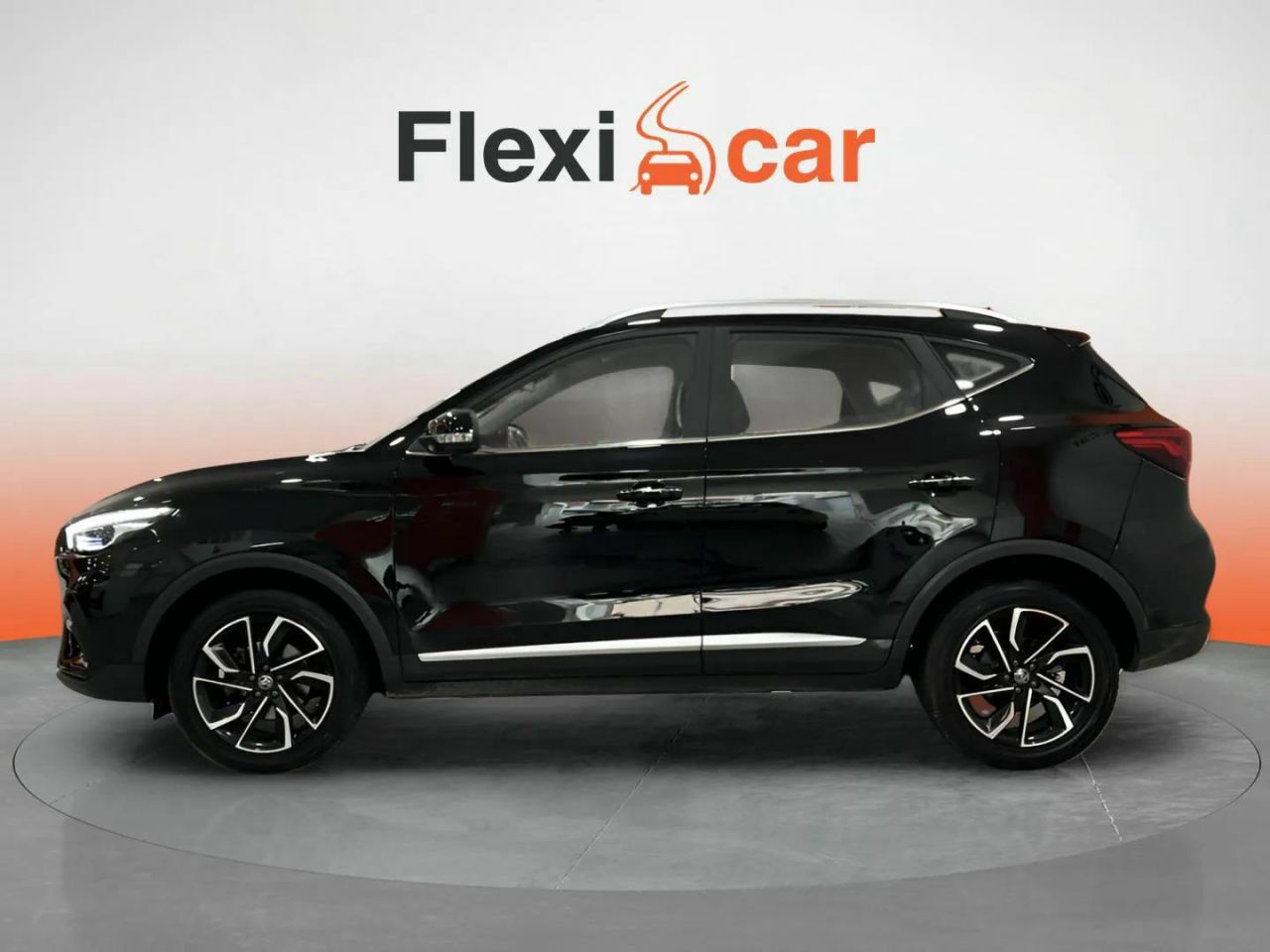 mg zs 2023 / foto grande (3)