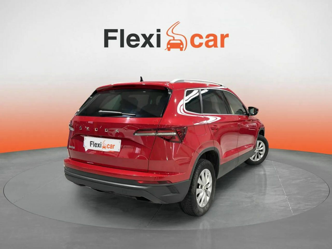 skoda karoq 2023 / foto grande (3)