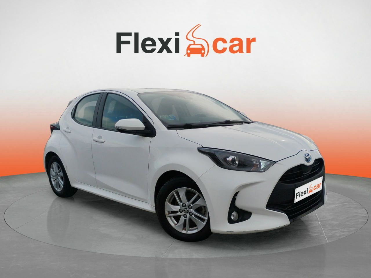 Foto toyota yaris 2022 /