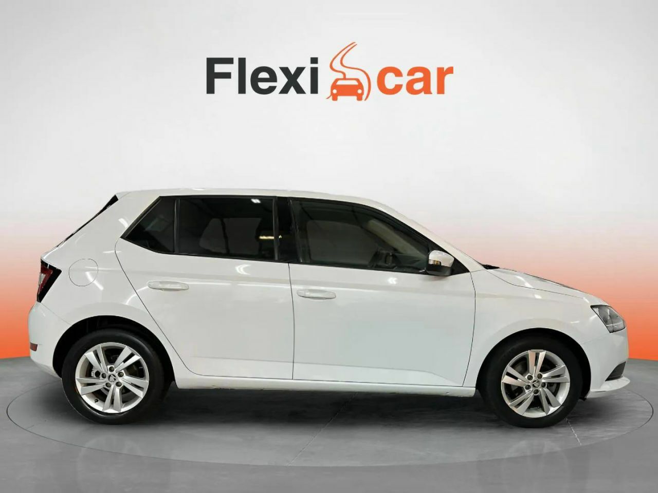 skoda fabia 2021 / foto grande (2)