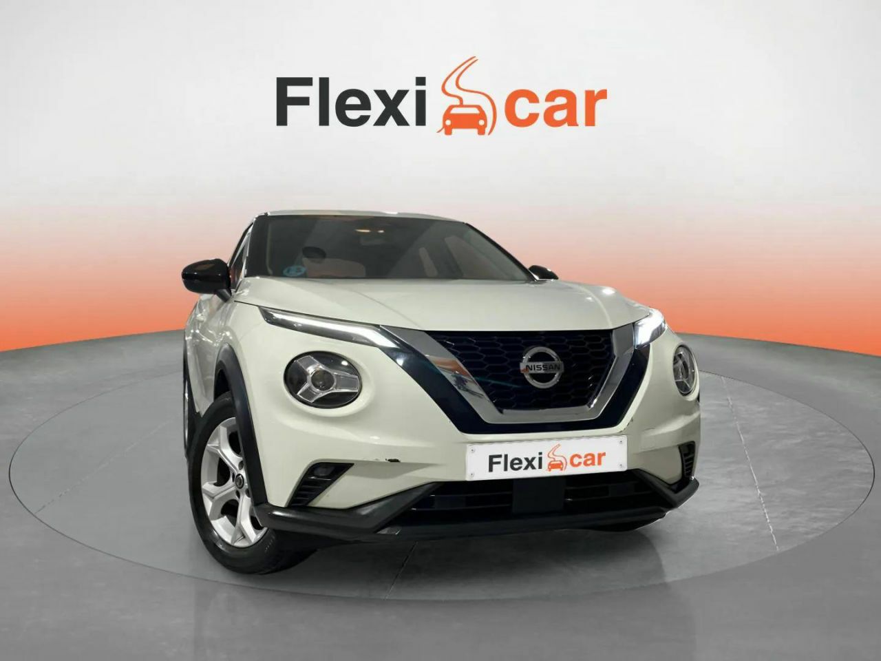 Nissan qashqai blanco 5 plazas  de segunda mano - nissan juke 2022 /
