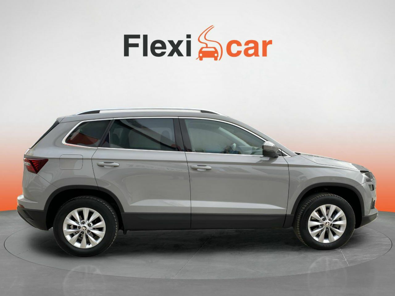 skoda karoq 2023 / foto grande (2)