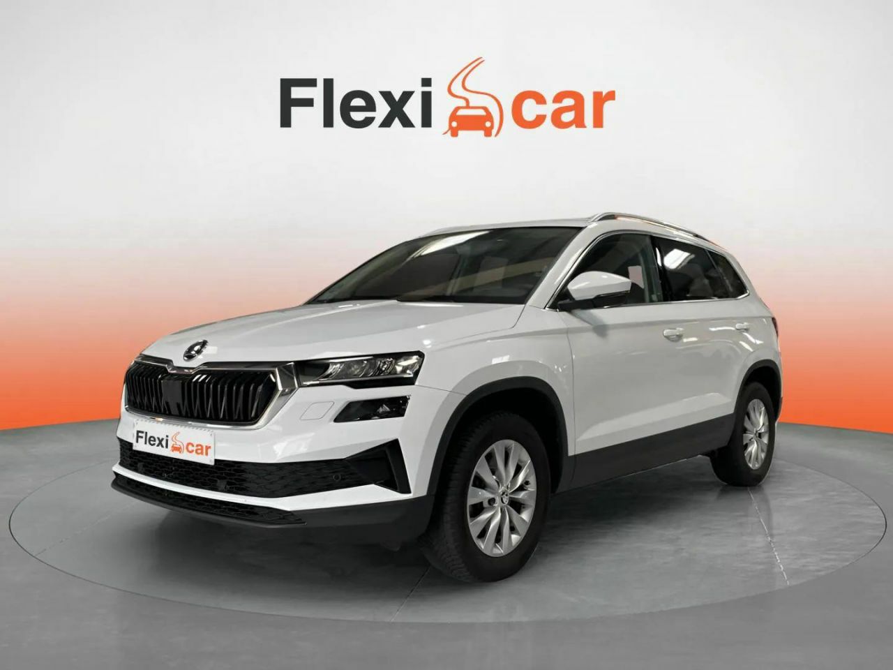 skoda karoq 2023 / foto grande (2)