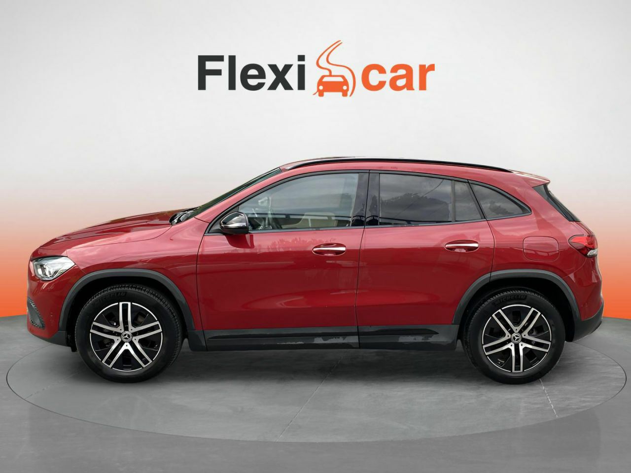 mercedes gla 2021 / foto grande (3)