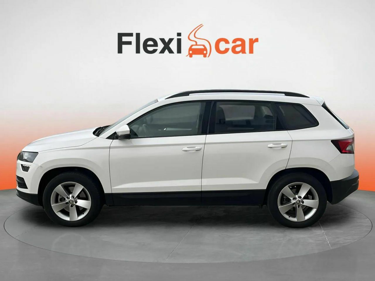 skoda karoq 2021 / foto grande (2)