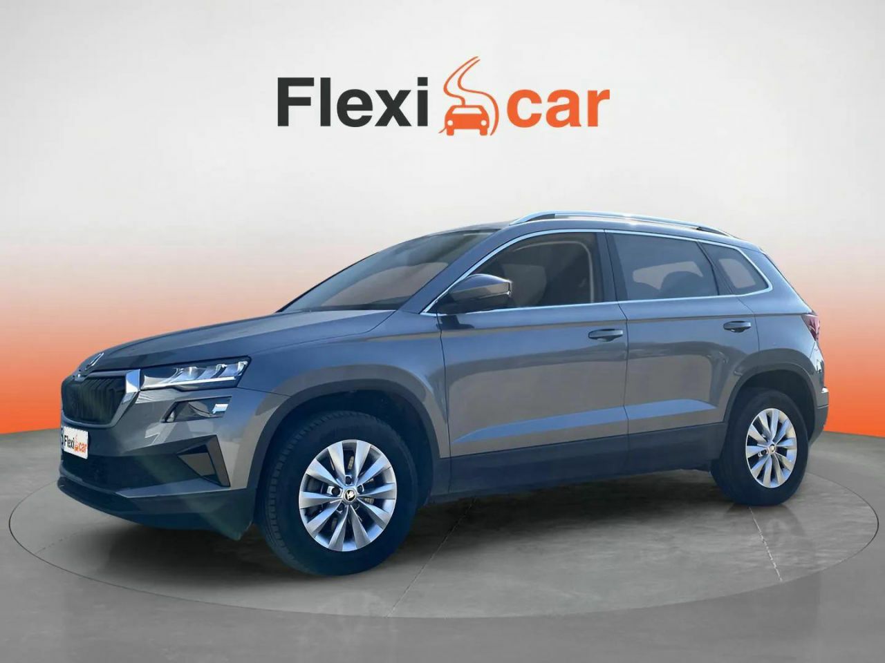 skoda karoq 2023 / foto grande (3)