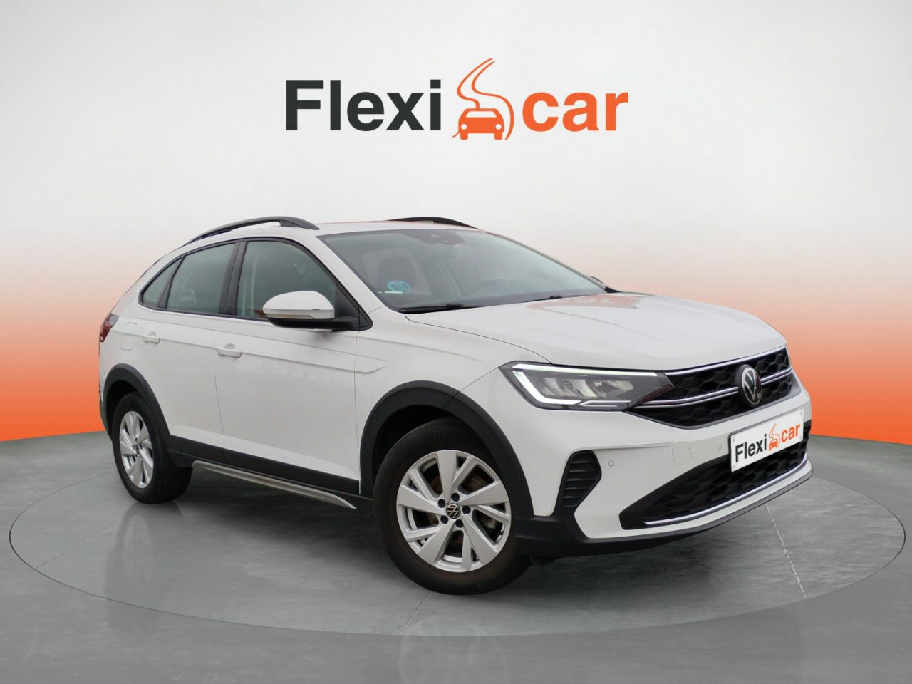 Foto volkswagen taigo 2022 /