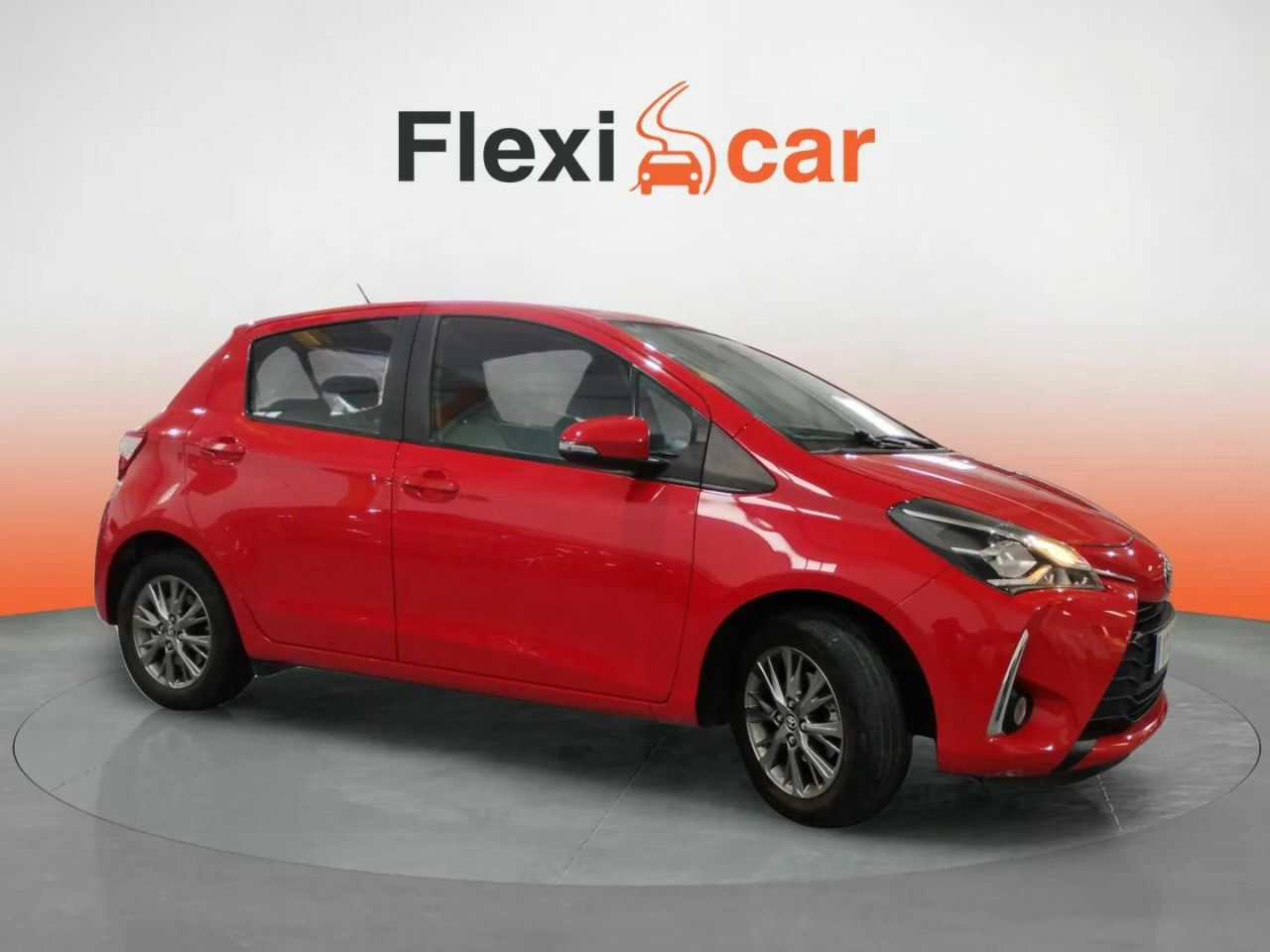 Toyota yaris 2019 con 1 ano de garantia  de segunda mano - toyota yaris 2019 /