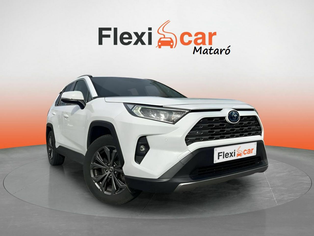 Toyota rav4 2023  de segunda mano - toyota rav4 2023 /