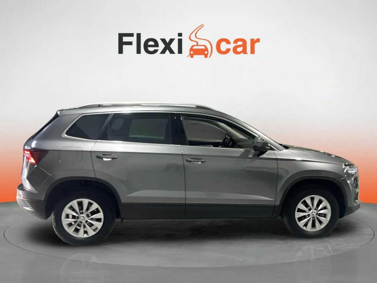 skoda karoq 2023 / foto grande (2)