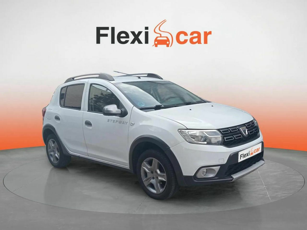 Dacia logan 2017  de segunda mano - dacia sandero 2017 /