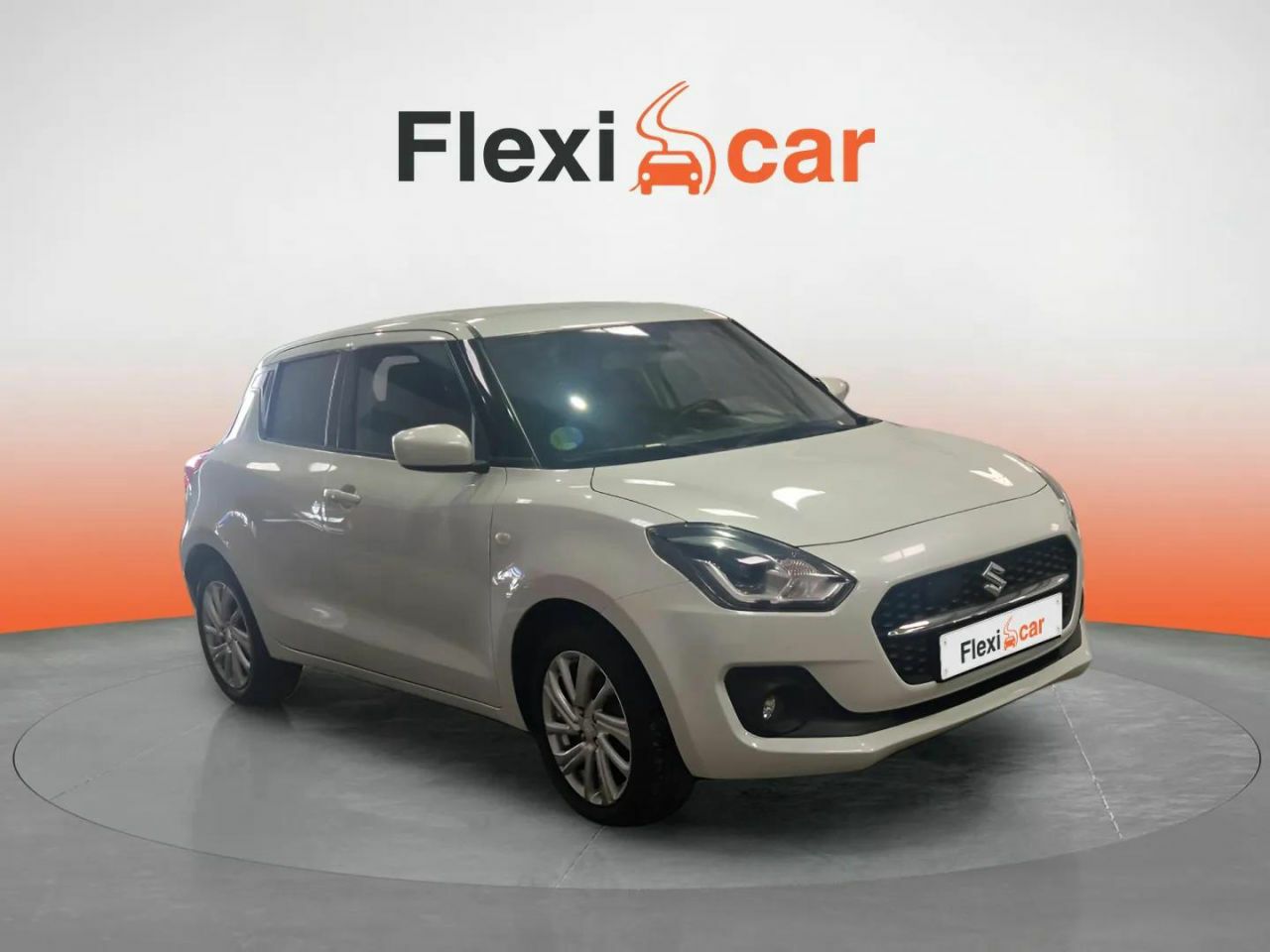 Foto suzuki swift 2021 /