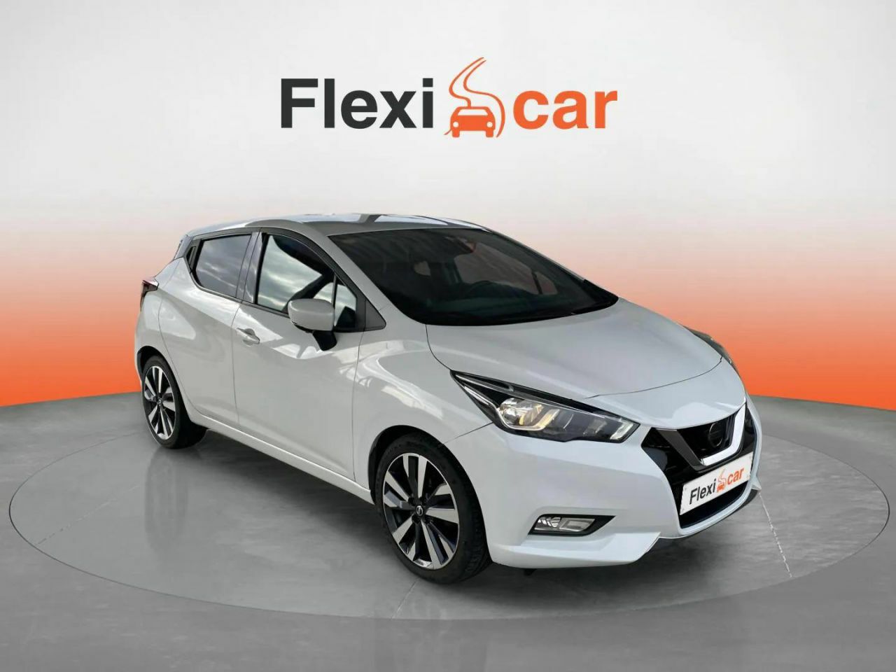 Nissan qashqai blanco 5 plazas  de segunda mano - nissan micra 2017 /