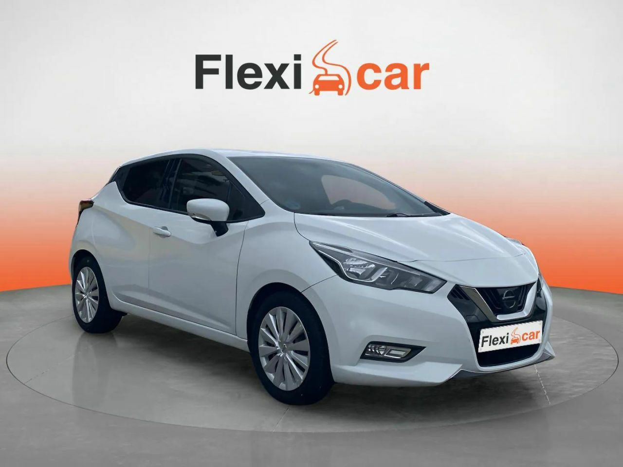 Nissan qashqai blanco 5 plazas  de segunda mano - nissan micra 2019 /