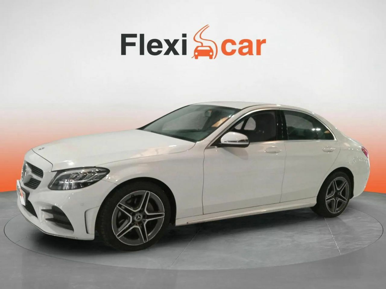 mercedes clase c 2019 / foto grande (3)