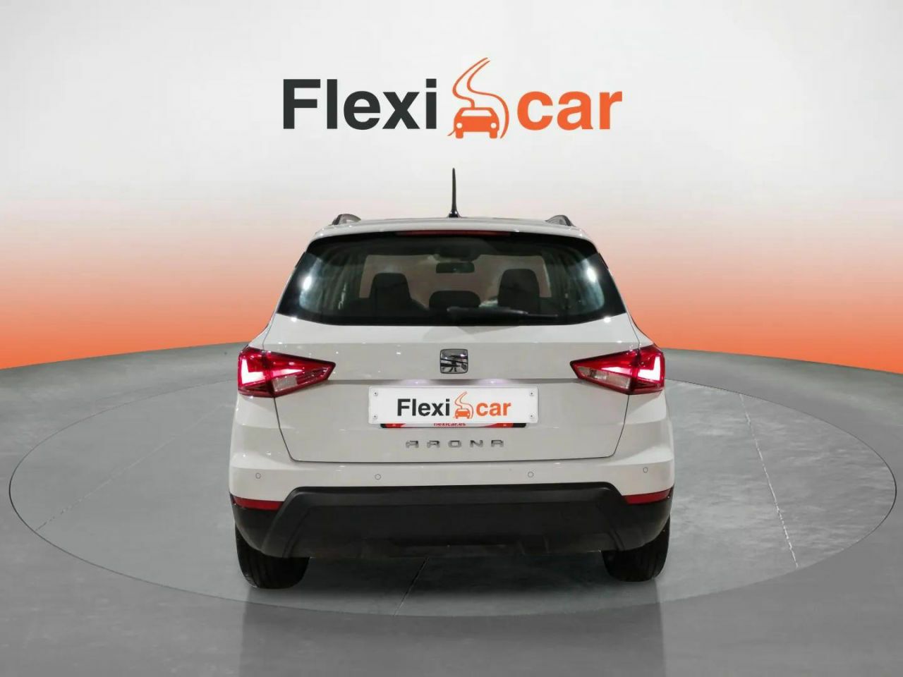 seat arona 2018 / foto grande (3)
