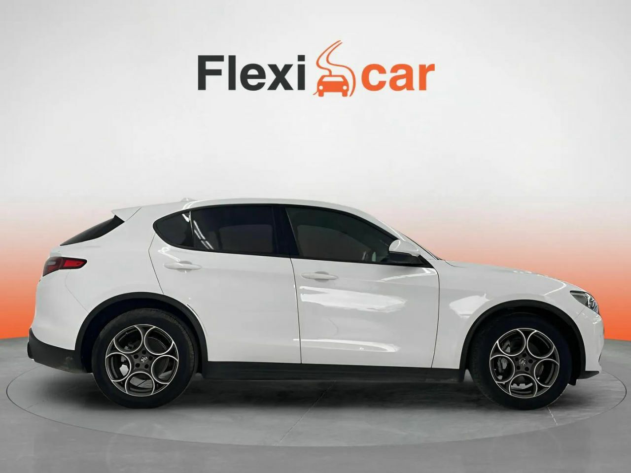 alfa romeo stelvio 2022 / foto grande (3)