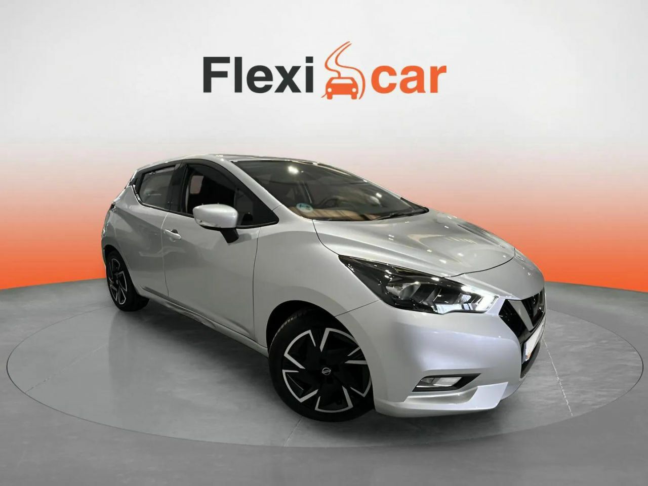 Nissan qashqai blanco 5 plazas  de segunda mano - nissan micra 2021 /