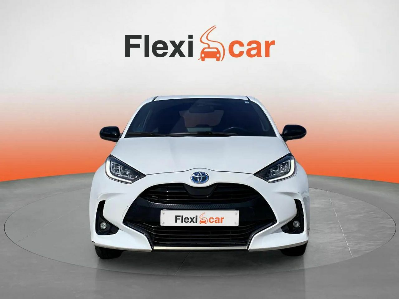 toyota yaris 2021 / foto grande (2)
