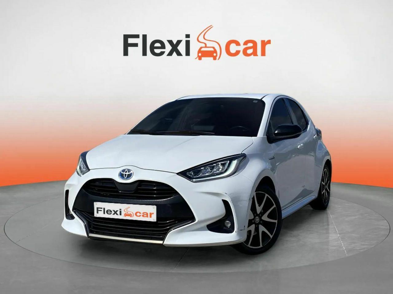 toyota yaris 2021 / foto grande (3)