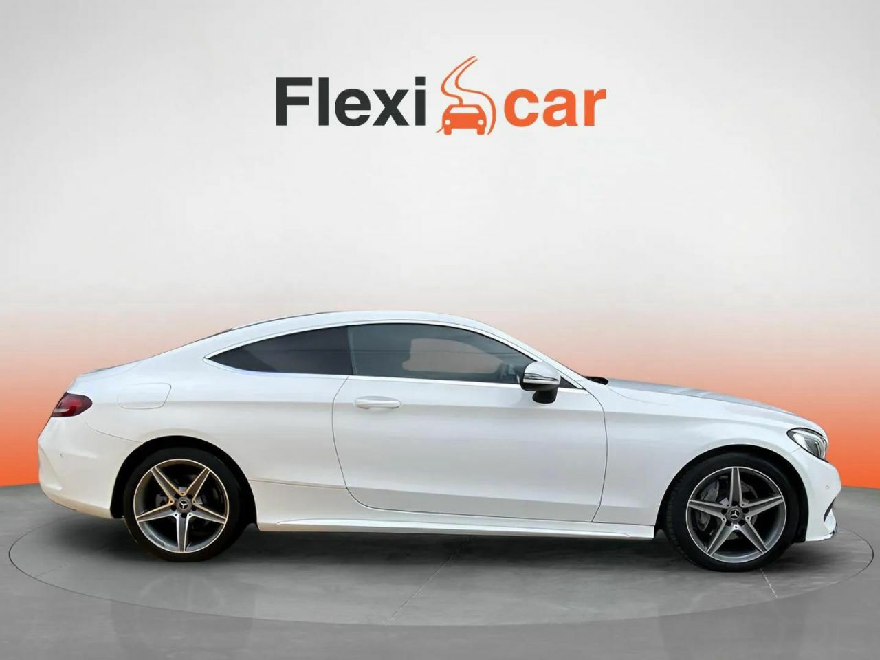 mercedes clase c 2017 / foto grande (3)
