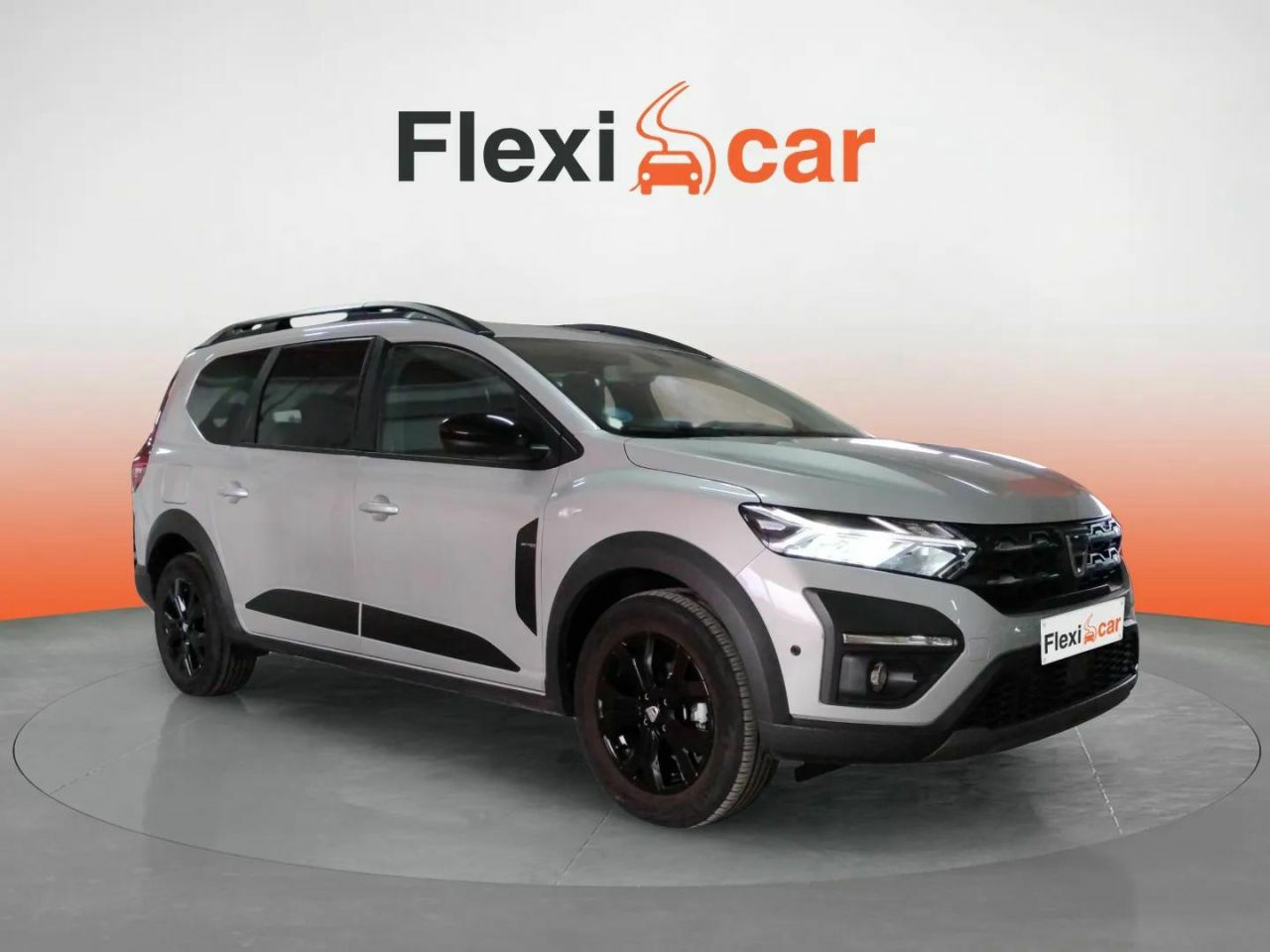 Dacia spring 5 puertas  de segunda mano - dacia jogger 2022 /