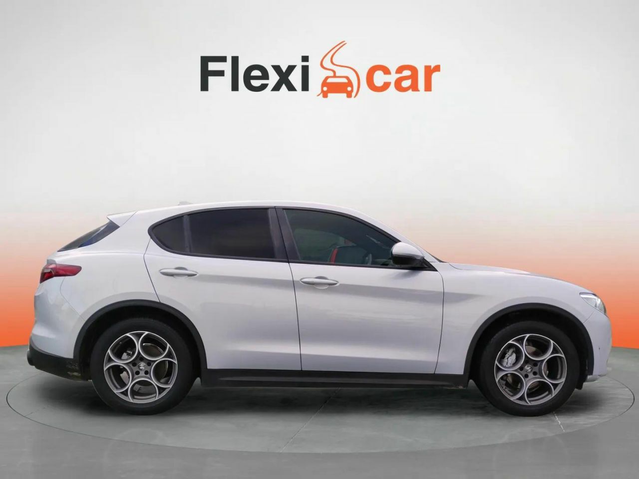 alfa romeo stelvio 2022 / foto grande (3)