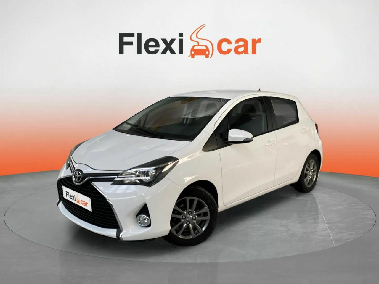 toyota yaris 2015 / foto grande (3)