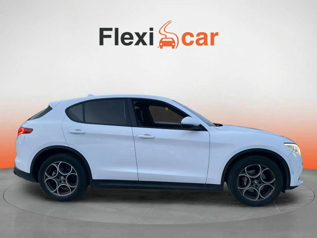 alfa romeo stelvio 2022 / foto grande (3)