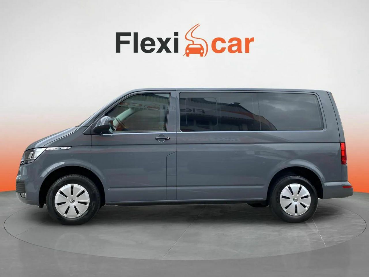 volkswagen caravelle 2023 / foto grande (3)